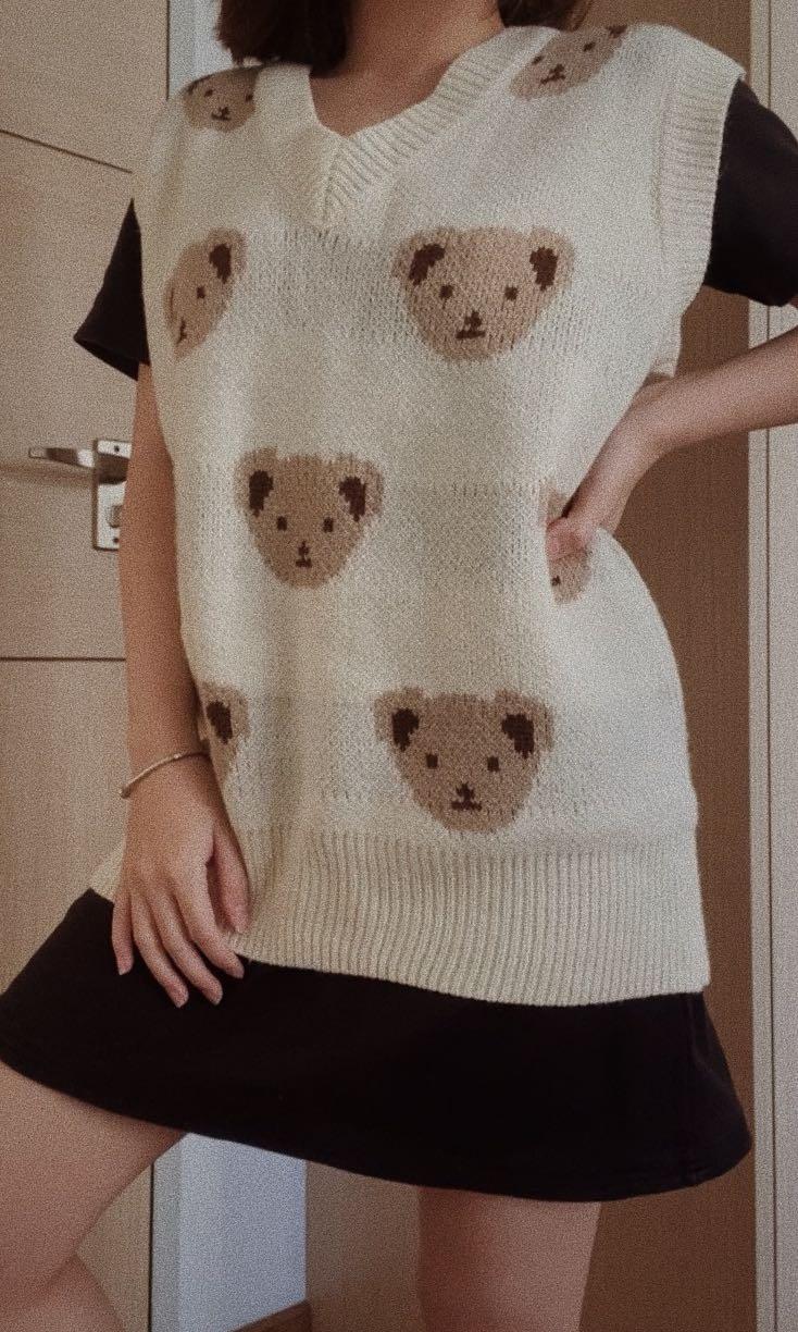 Brownie Cute Teddy Bear Soft Knitted Vest College Style Sleeveless y2k Trendy Sweater Vest Student Academia Vintage Style