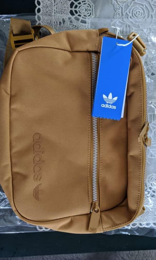Modern airliner 2025 bag