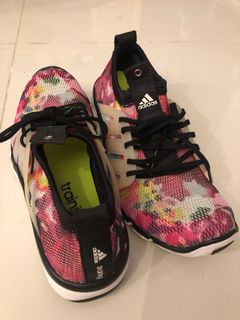 (Category: ) located in . Submitted by gg5fan (Listing ID 1089328940, Image 1). Description: .