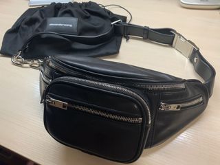 （分類：）位於 。 由 secondhandmarkethk 提交（商品編號 1089234441，圖片 1）。簡介： 。