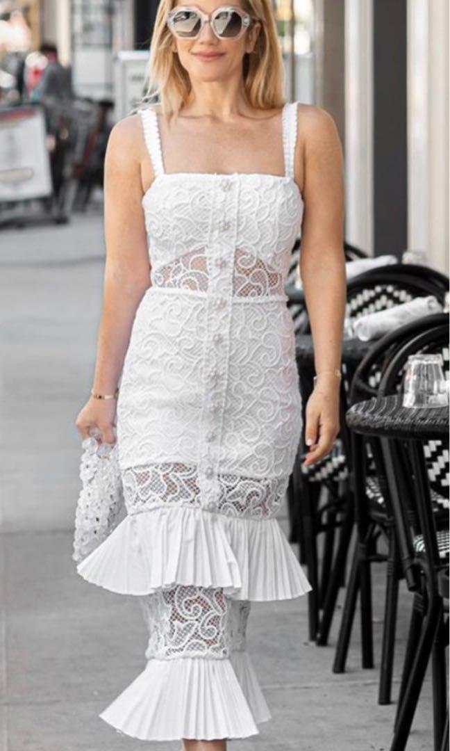 Alexis lyssa tiered ruffle lace outlet dress