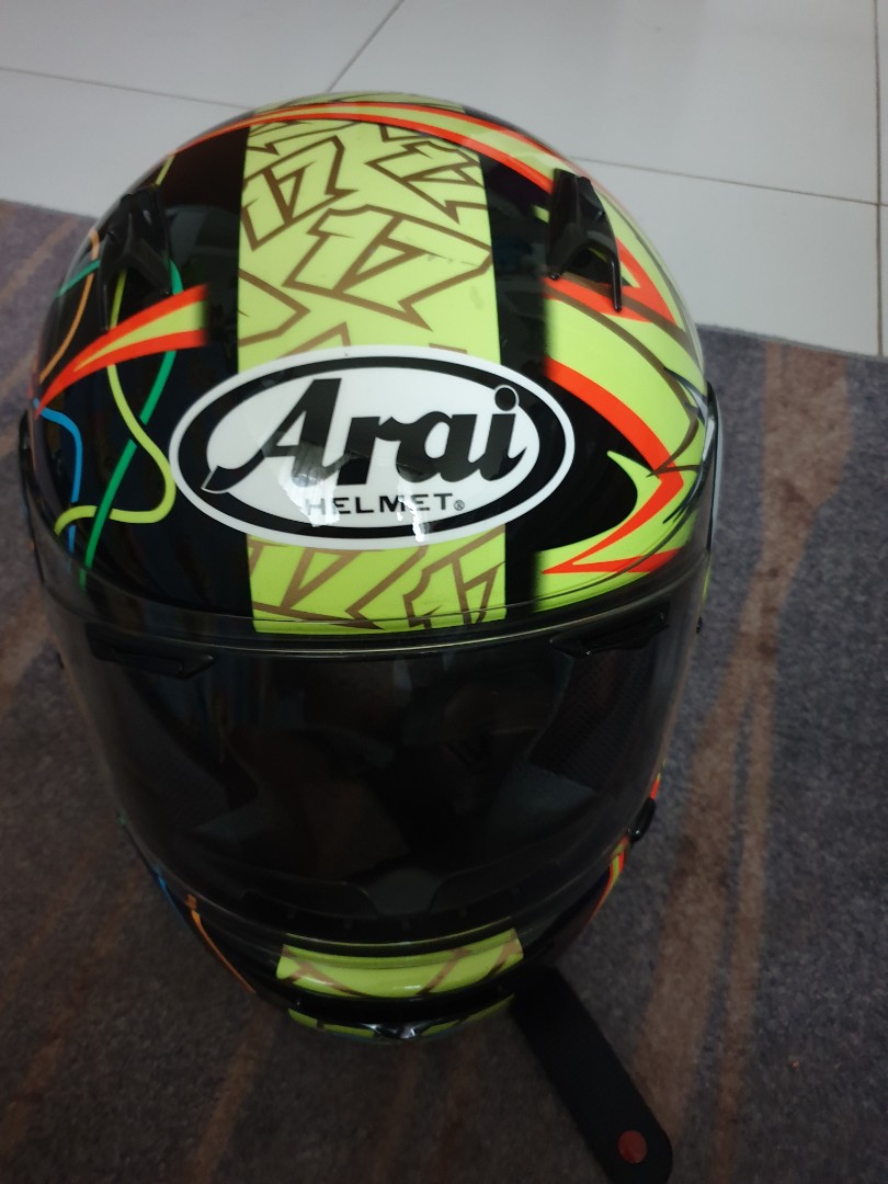 Arai Quantum J, Motorcycles, Motorcycle Apparel on Carousell