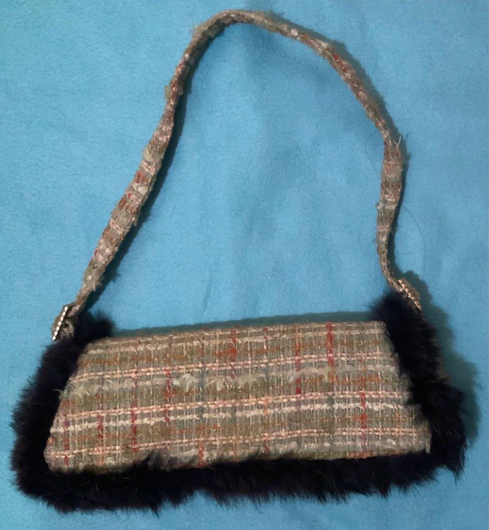 Authentic Jessica Bag (Category: Clutches) located in Paranaque City. Submitted by shopbizetc (Listing ID 1089239956, Image 1). Description: Authentic Jessica party bag With missing stones as shown in the picture RFS: Decluttering .