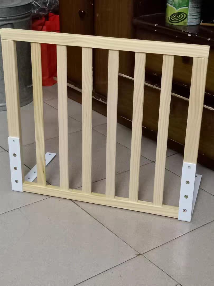 Bed guard wooden, Babies & Kids, Baby Nursery & Kids Furniture, Bed