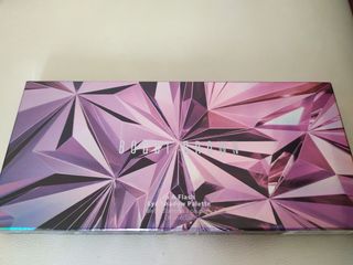 （分類：）位於 。 由 monbbwing 提交（商品編號 1089138399，圖片 1）。簡介： 。