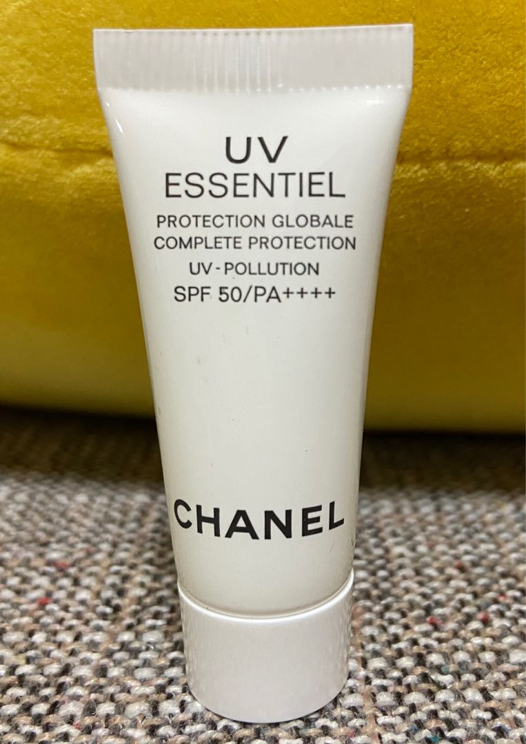 Chanel UV Essentiel Protection Globale Complete Protection SPF 50