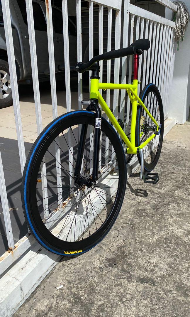 Fixie carousell shop