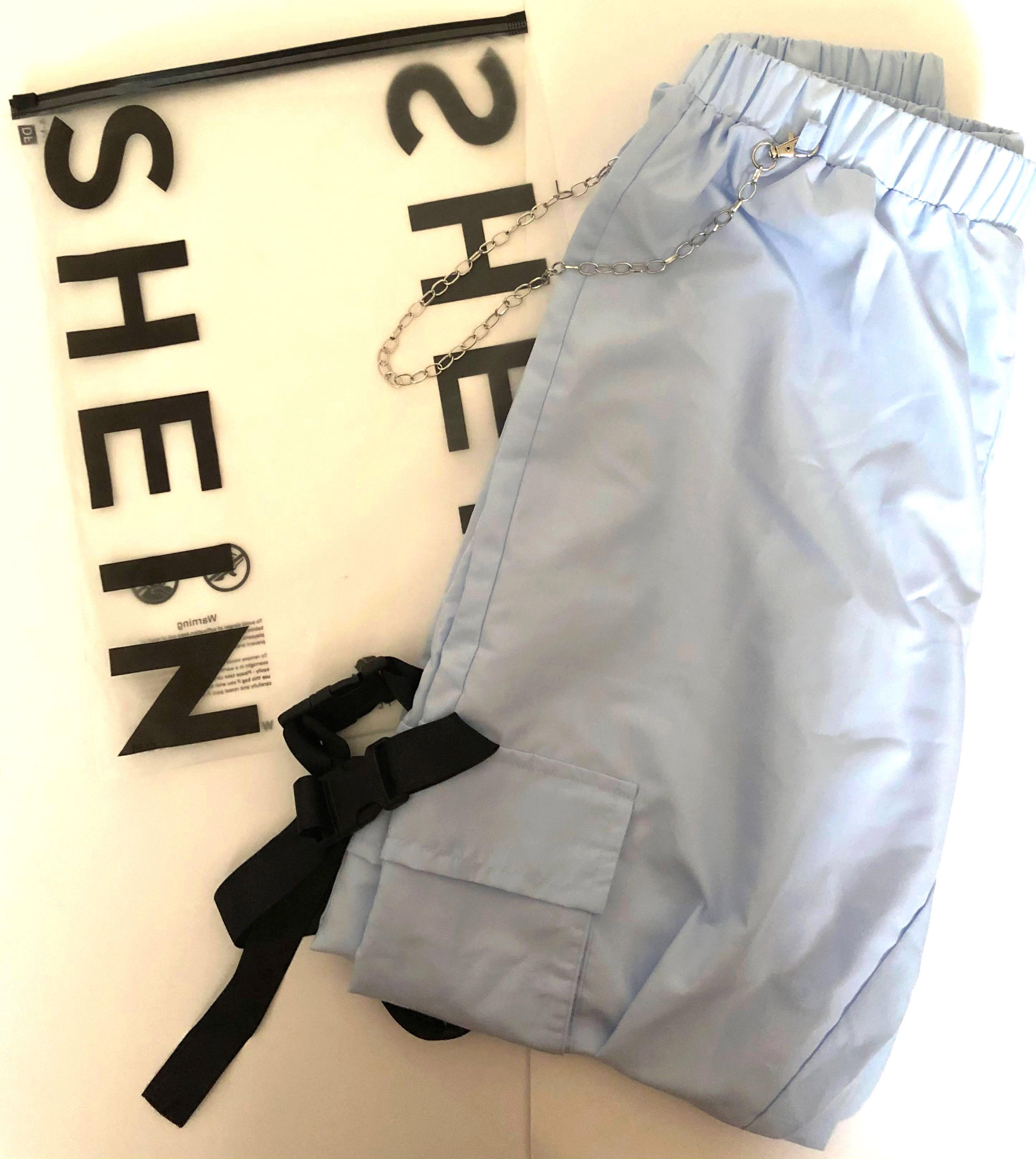SHEIN Flap Pocket Buckle Tape Cargo 