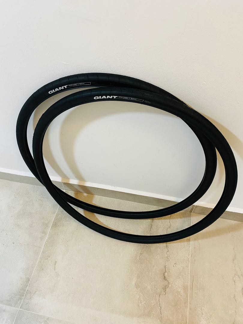 giant 700 x 38c
