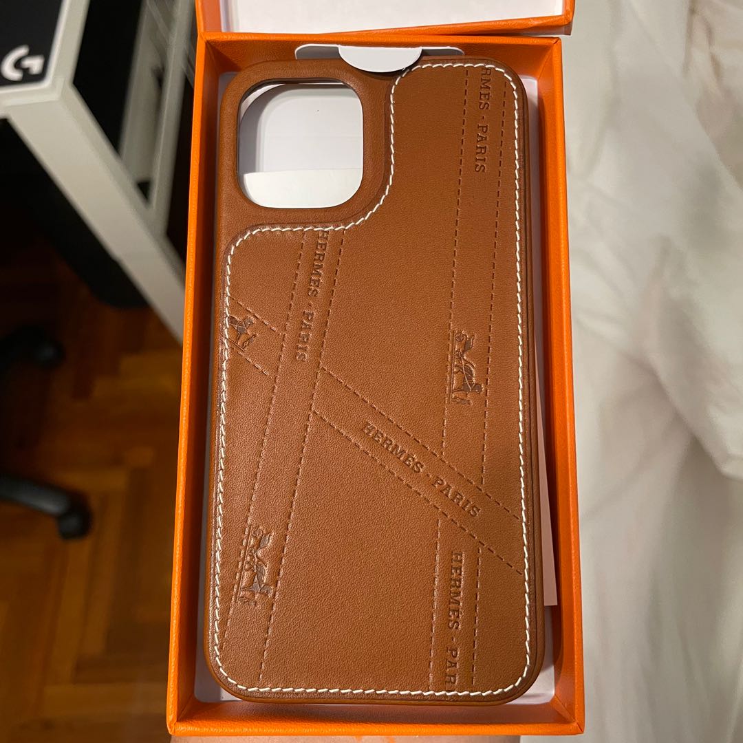 Hermes Bolduc case with MagSafe for iPhone 12 and iPhone 12 Pro
