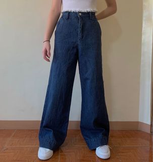 (Category: ) located in . Submitted by amara.line (Listing ID 1089163850, Image 1). Description: .