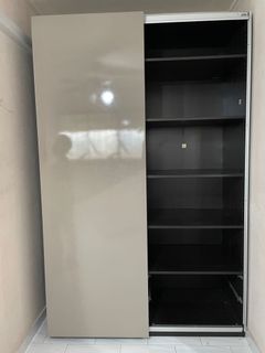 (Category: ) located in . Submitted by bubba.atelier (Listing ID 1089336023, Image 1). Description: .