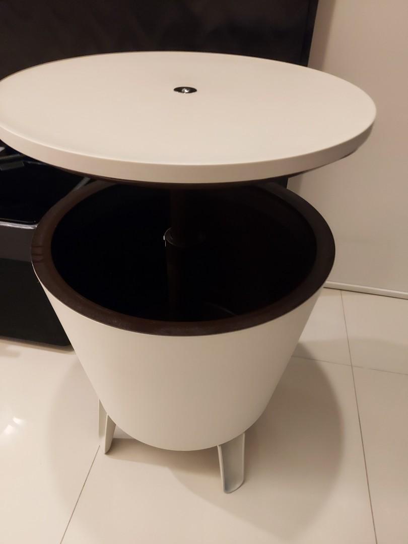 indoor beverage cooler