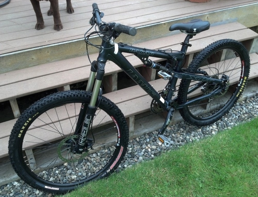 jamis xlt mountain bike