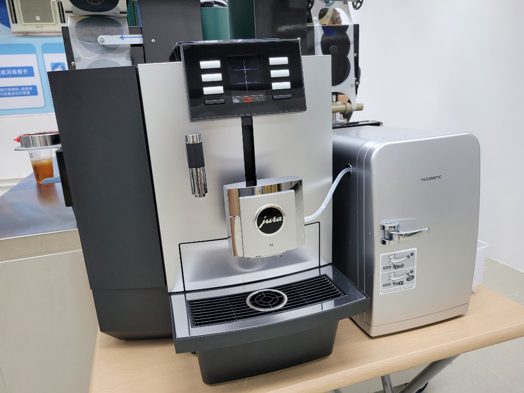 Jura X8 全自動咖啡機, 家庭電器, 廚房電 