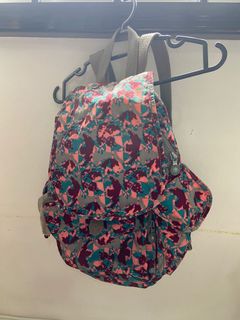 (Category: ) located in . Submitted by hweifang (Listing ID 1089140876, Image 1). Description: .