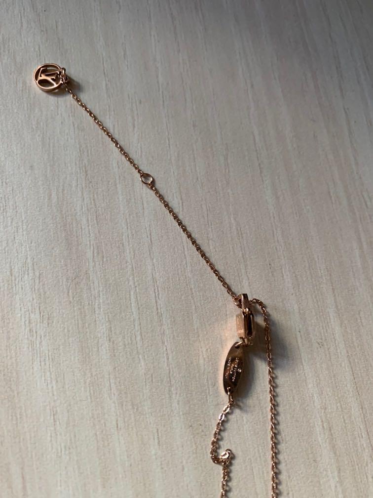 Louis Vuitton Louis Vuitton LV Clover Charm Pendant on Chain/Necklace |  Grailed