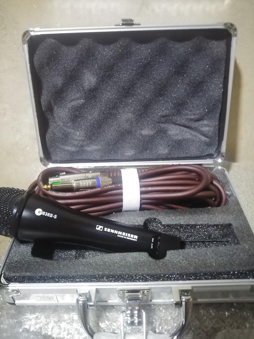 Microphone Dyanamic Mic (Category: Microphones) located in Quezon City. Submitted by smithwarren46 (Listing ID 1089141148, Image 2). Description: Brandnew P1500 #microphone Heavy duty dynamic microphone With carrying case and 6meters cord Great sound quality signal. Perfect for online streaming, singing, recording, podcast. Etc. Pick up lagro Q.c or via delivery service rider po.More item for sale.. like or follow my page #BSAonlinestore https://