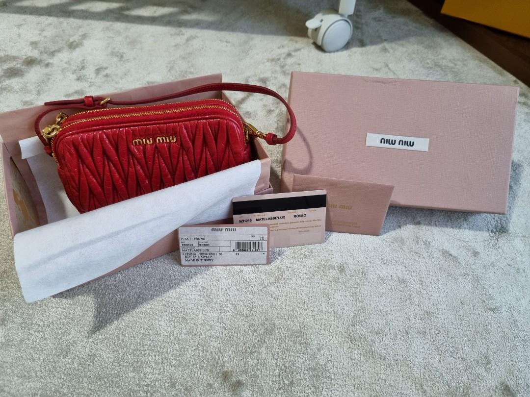 Miu miu best sale wristlet bag