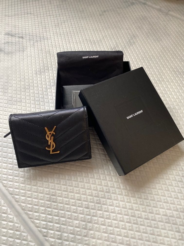 Monogram card case in grain de poudre embossed leather 2025