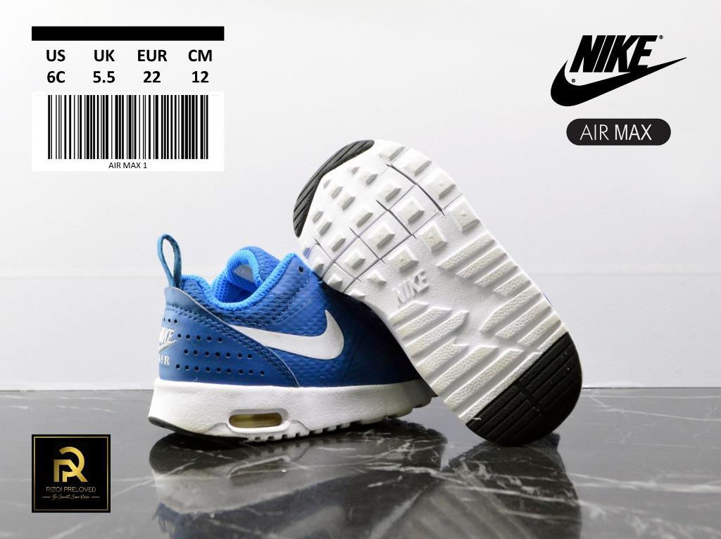 Nike air deals max tavas toddler