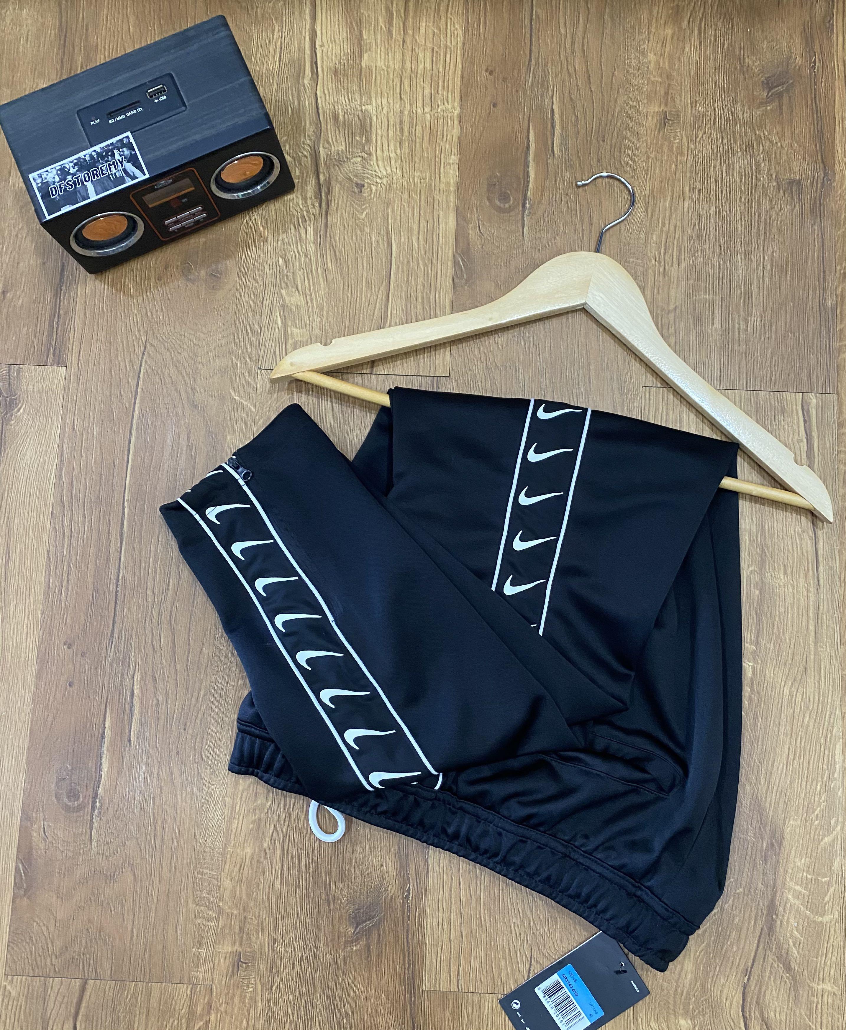 Nike Side Tapes Pants, Men's Fashion 