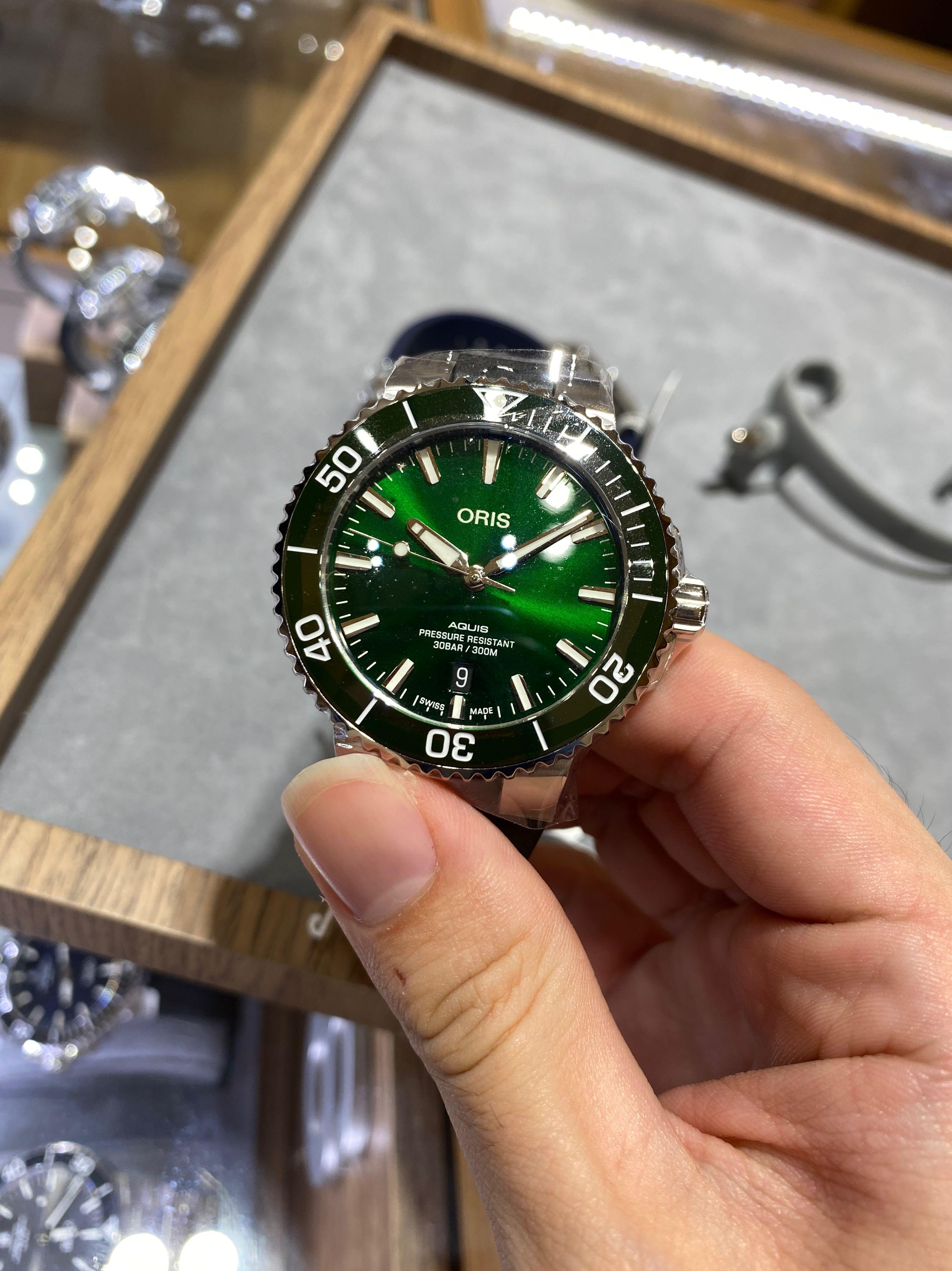 Oris Aquis Date Green Hulk Men s Fashion Watches Accessories