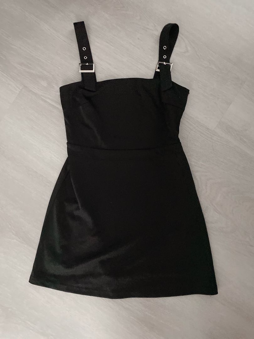 buckle strap dress