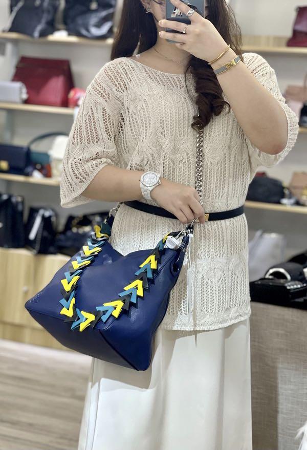 Loewe v bucket bag online