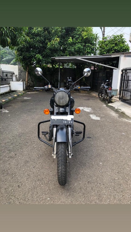 royal enfield bullet classic 500 hitam 2018 black doff Pajak