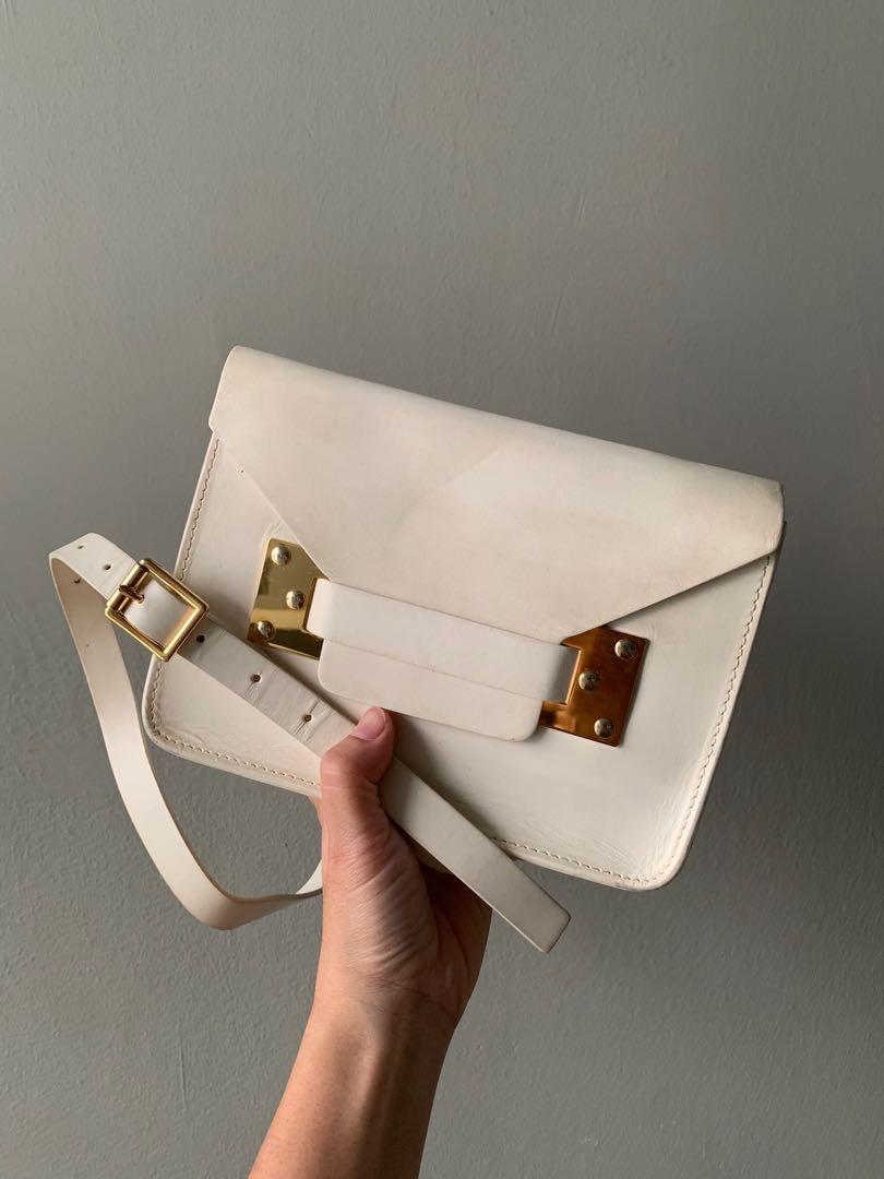 Envelope leather crossbody bag Sophie Hulme Beige in Leather - 33798110