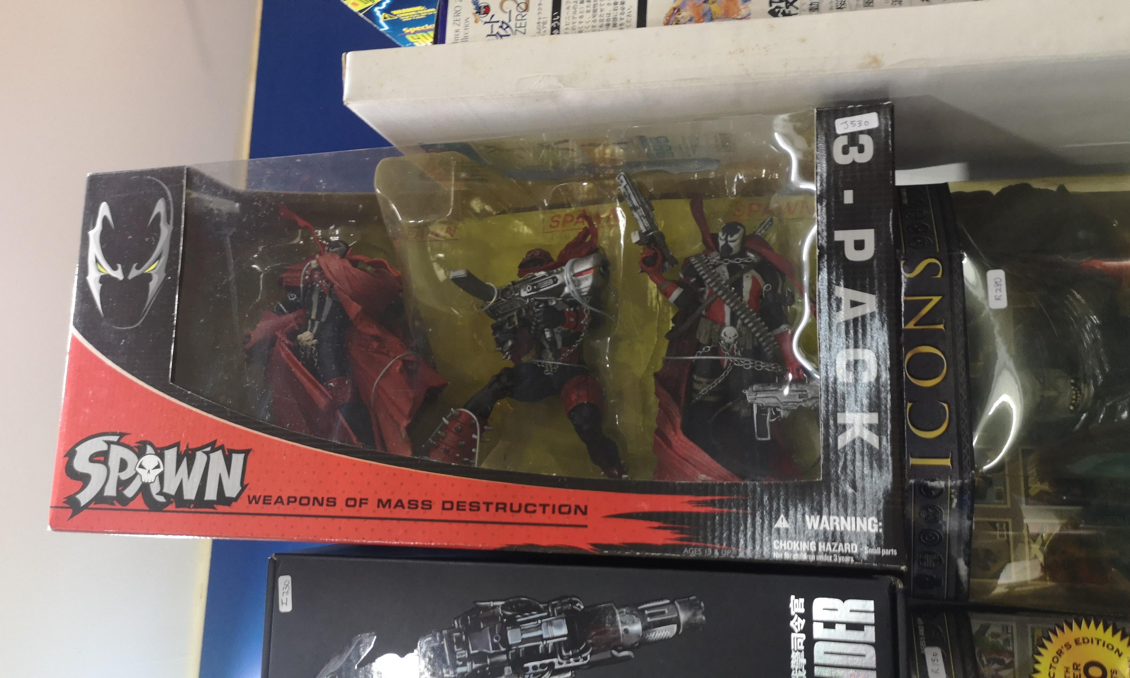 Spawn mcfarlane set (Category: Figurines & Statues) located in Puchong. Submitted by keaben.yl280820 (Listing ID 1089171174, Image 1). Description: Spawn mcfarlane set.