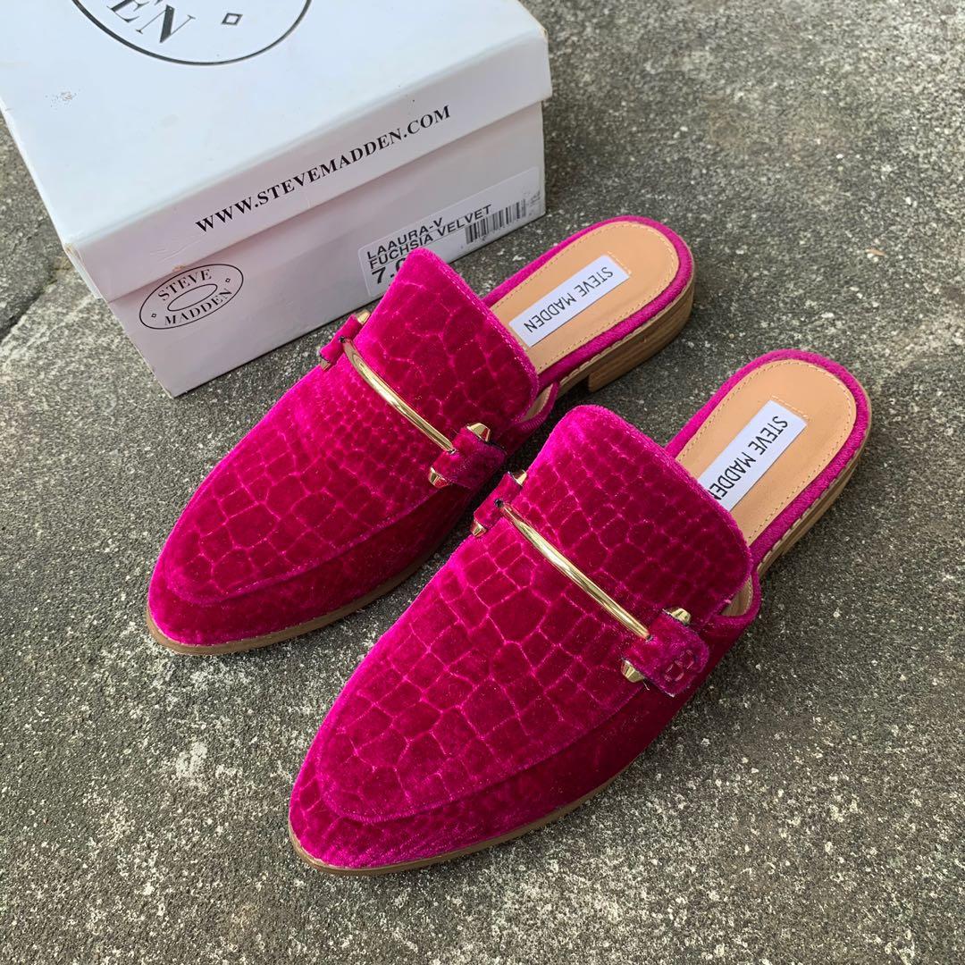 Steve Madden Mules Laaura Fuchsia Velvet Slip on Shoes Sepatu
