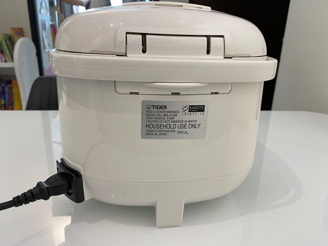 Tiger Rice Cooker JBAA18S, TV & Home Appliances, Kitchen Appliances