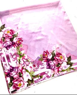 (Category: ) located in . Submitted by gesturacollection (Listing ID 1089250300, Image 1). Description: .