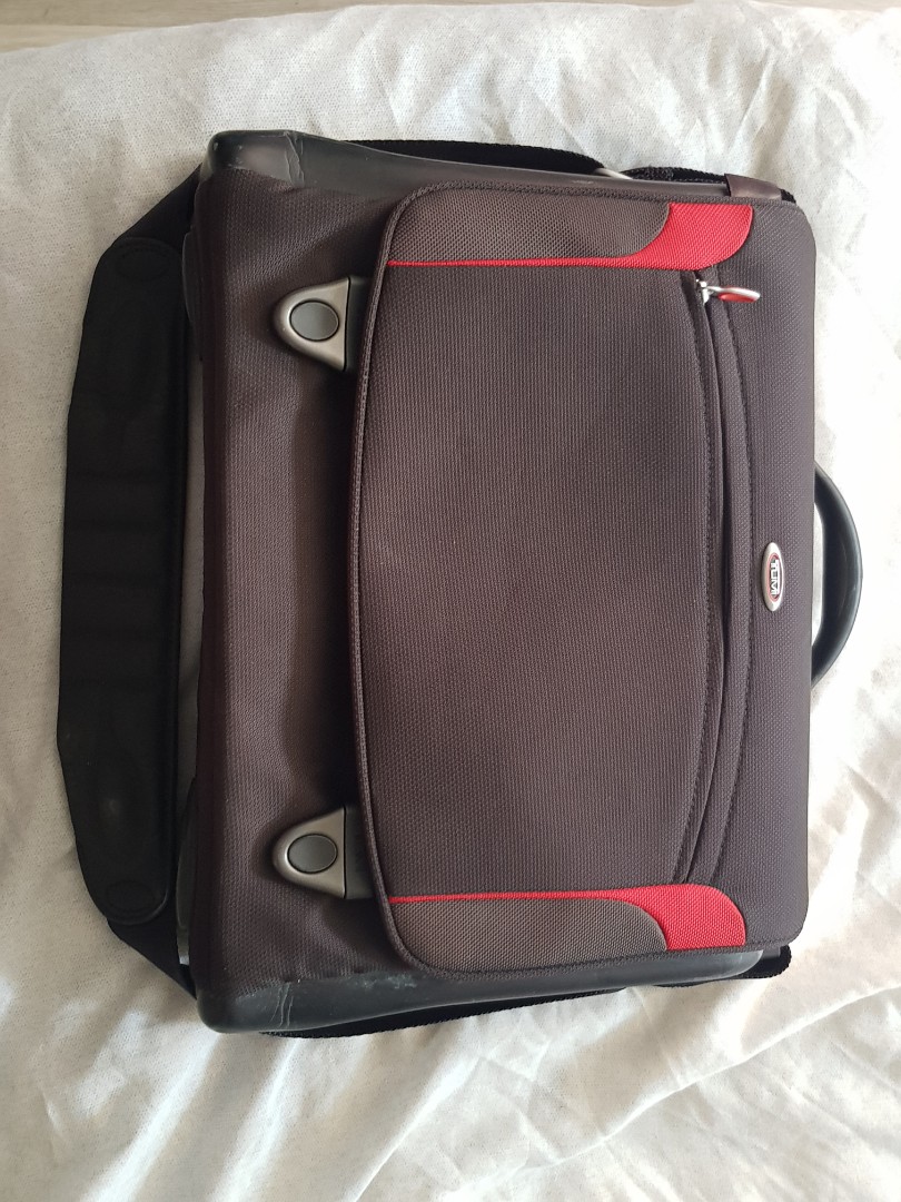 Tumi laptop bag limited edition Ducati, Men's Fashion, Bags, Sling