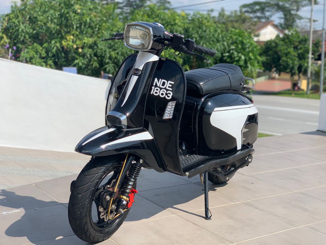 Vespa Scomadi, Motorbikes On Carousell