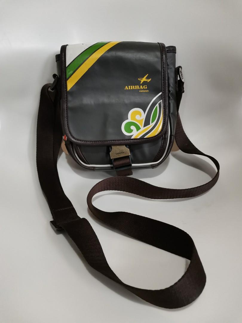 Viamonoh Sling bag, Men's Fashion, Bags, Sling Bags on Carousell