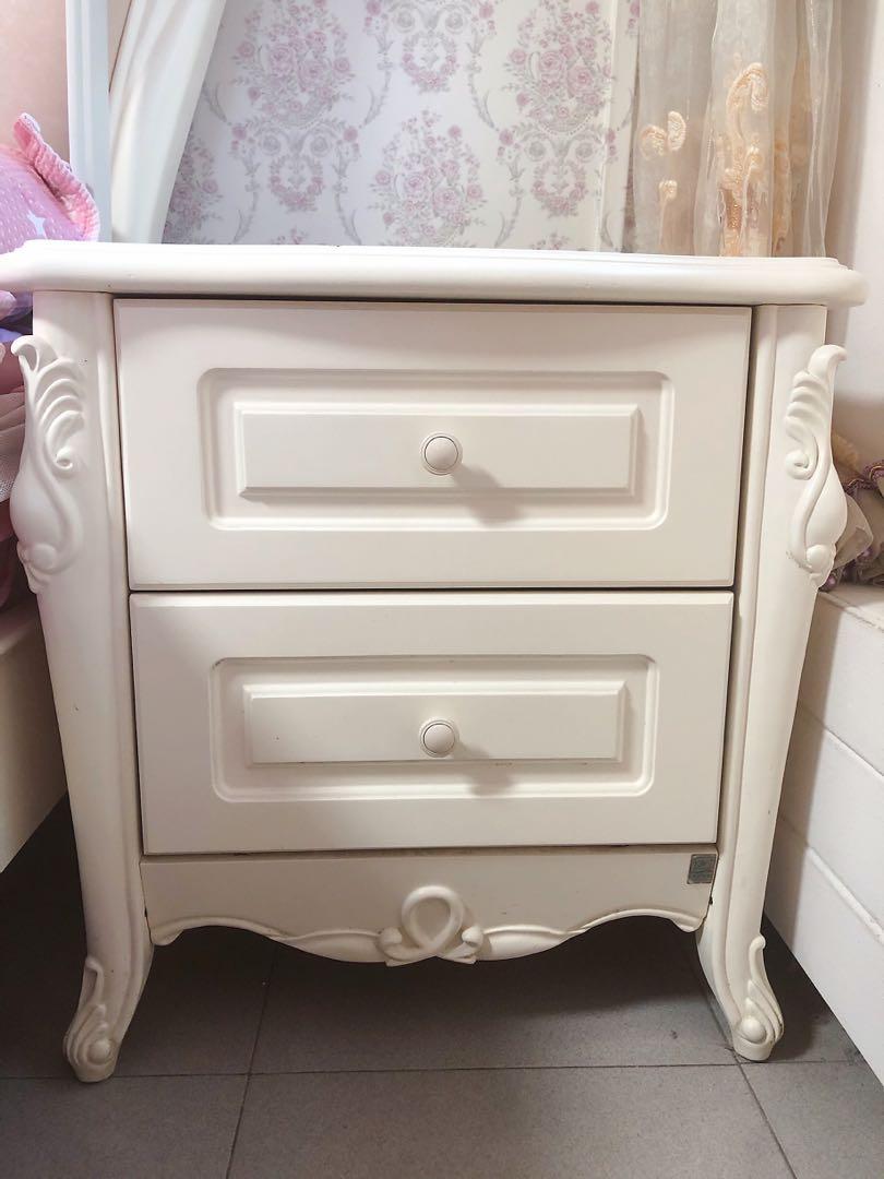 Victorian shop style nightstand