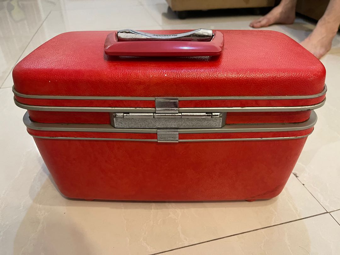 Vintage Red Samsonite Hard Makeup Case 