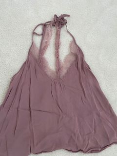 (Category: ) located in . Submitted by elaines.closet (Listing ID 1089353564, Image 1). Description: .