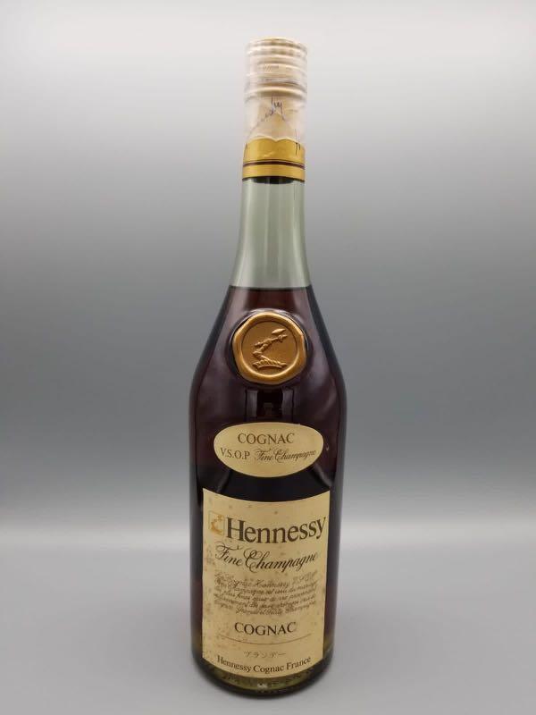 700ml 40% 舊酒白蘭地八十年代軒尼詩Hennessy VSOP Fine Champagne
