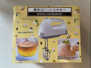 （分類：）位於 。 由 sbpiano 提交（商品編號 1089386936，圖片 1）。簡介： 。