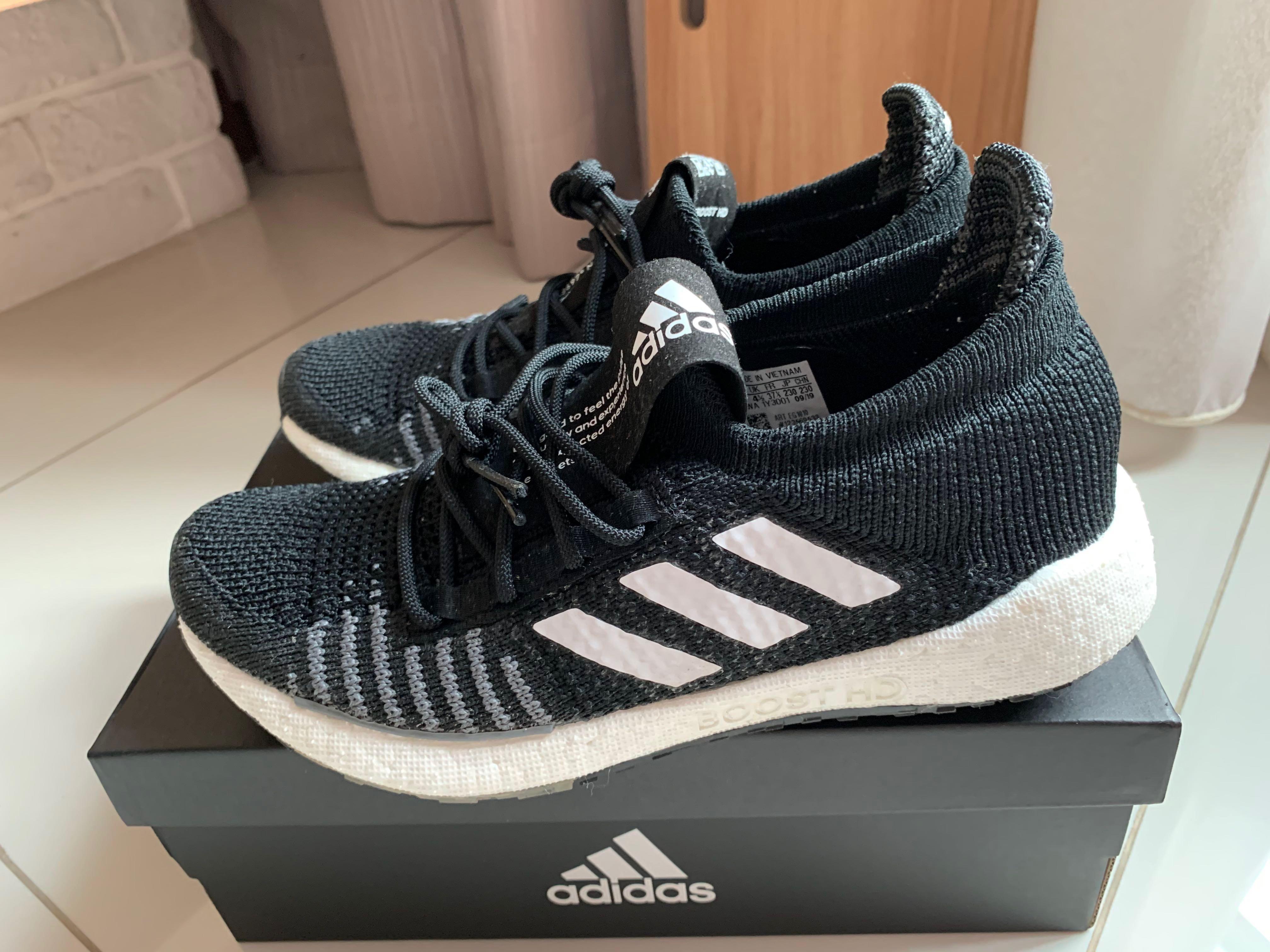 Adidas Pulseboost HD W, Men's Fashion, Footwear, Sneakers on Carousell