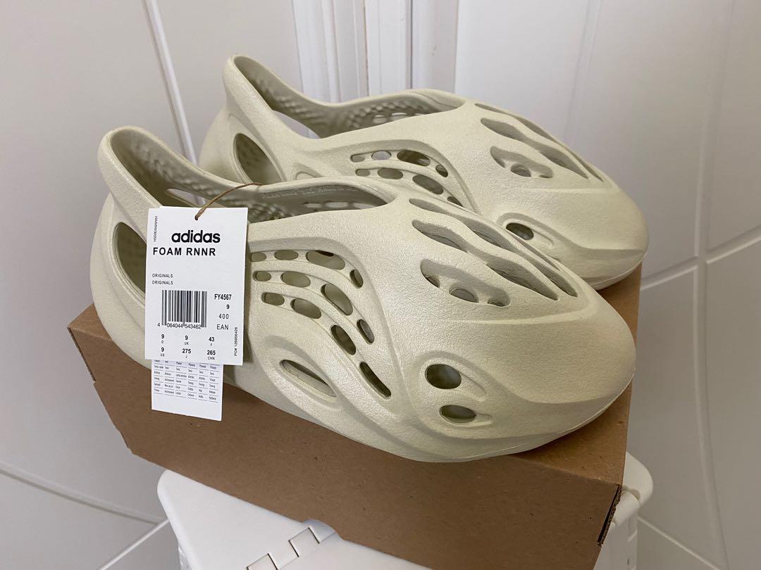 yeezy foam runner hk