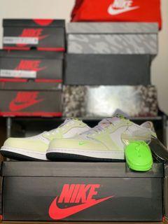 Air Jordan 1 Low Retro Ghost Green