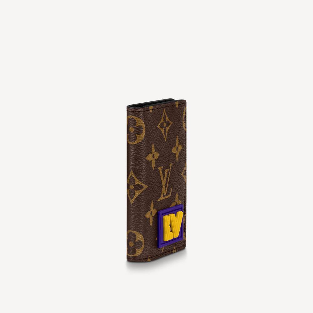 Authentic Louis Vuitton LV Pocket Organiser (PRE-ORDER) (Category: Luxury Bags & Wallets) located in Makati City. Submitted by cindiorella (Listing ID 1089586534, Image 3). Description: Brand New 100% guaranteed authentic Available for pre-order Complete inclusions DM to inquire 💌.