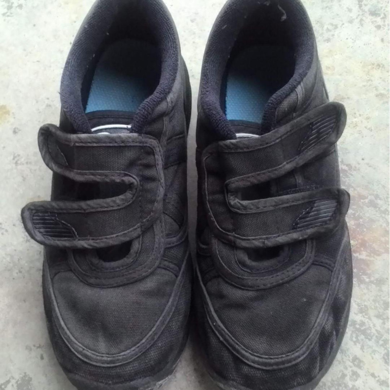 Bata B First Black School Shoe Size 4