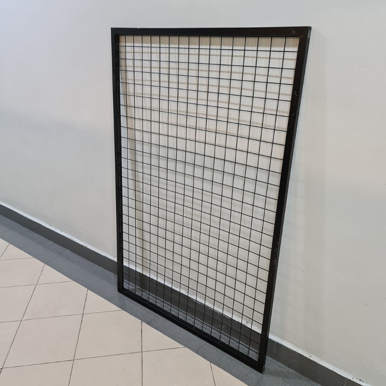 Black Wire Mesh with Frame for Retail Display (UP S38.00), Furniture