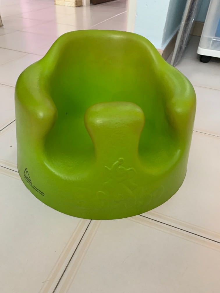 Bumbo chair, Babies & Kids, Bathing & Changing, Bathtub & Bath